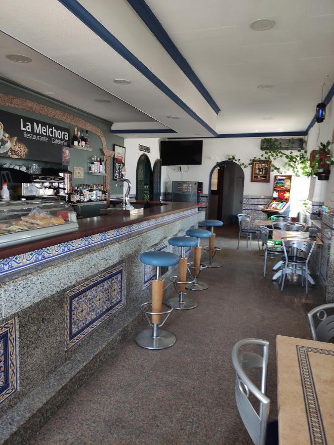 Hostal Restaurante Bar Cafeteria La Melchora โปซาดัส ภายนอก รูปภาพ
